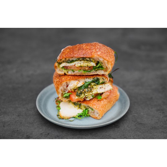 Pane Toscano Bjärekyckling och mozzarella | Panini Internazionale