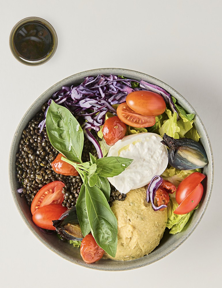 Bowl med Pestohummus och Burrata | Panini Internazionale